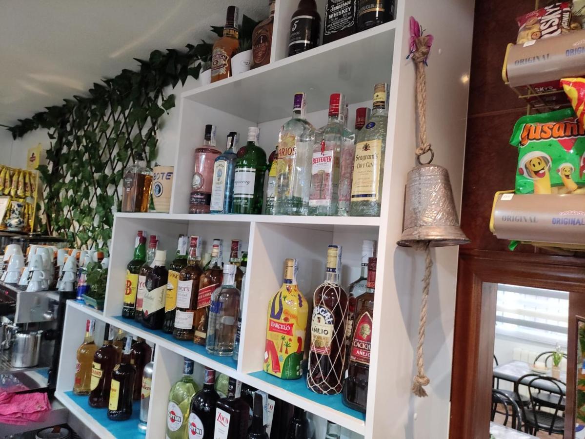 Abadía Hostal Restaurante El Abad المظهر الخارجي الصورة