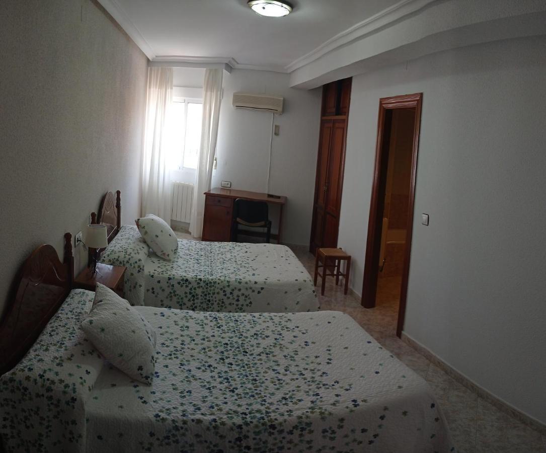 Abadía Hostal Restaurante El Abad المظهر الخارجي الصورة